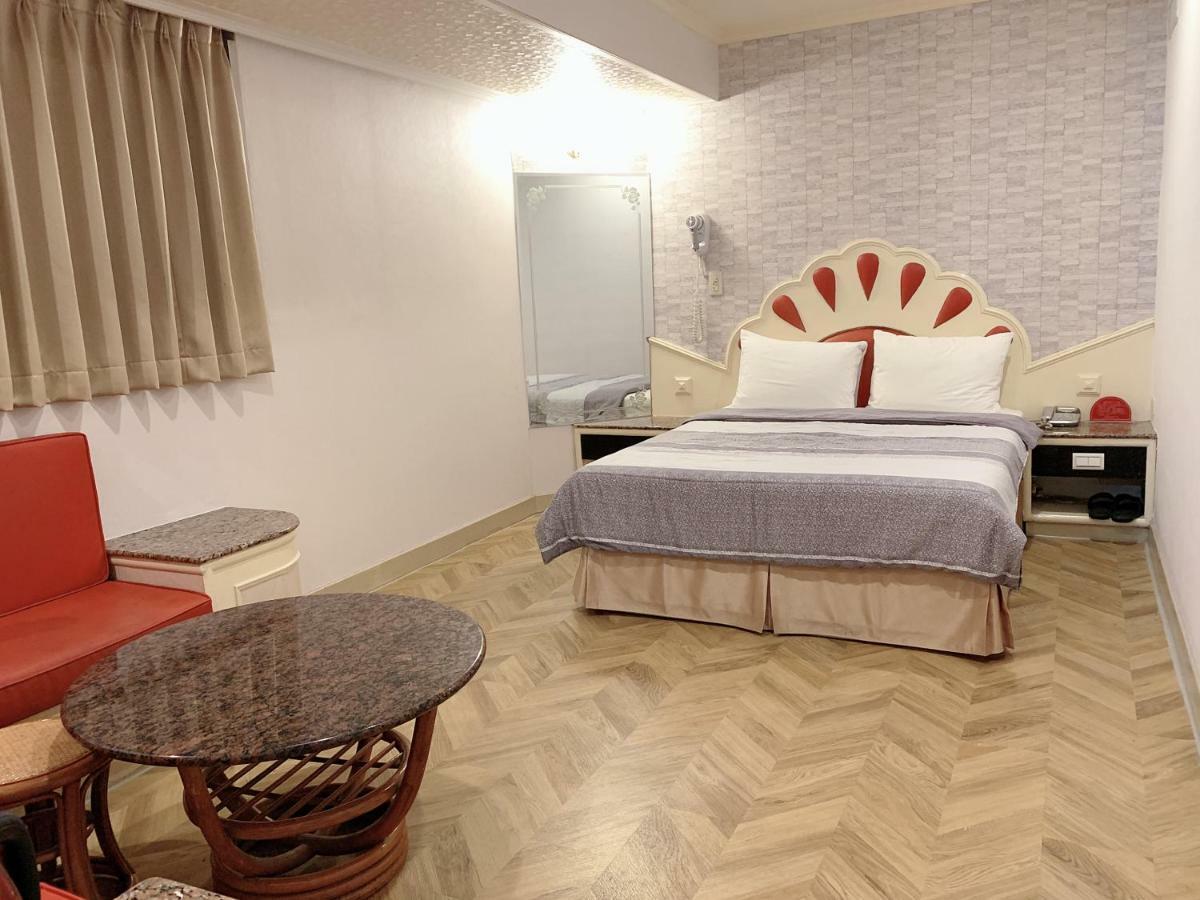 Jia Jia Hotel Йонгхе Екстериор снимка